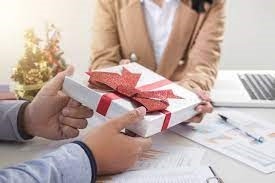 Trends in Corporate Gifting in Technology 